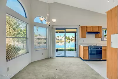 238 S Lakeview Boulevard, Chandler, AZ 85225 - Photo 11