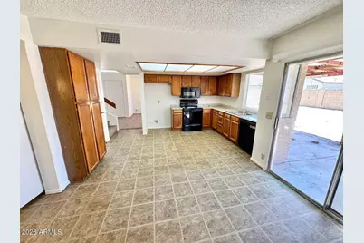6319 W Townley Avenue, Glendale, AZ 85302 - Photo 11