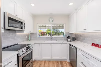 7732 E Coolidge Street, Scottsdale, AZ 85251 - Photo 15