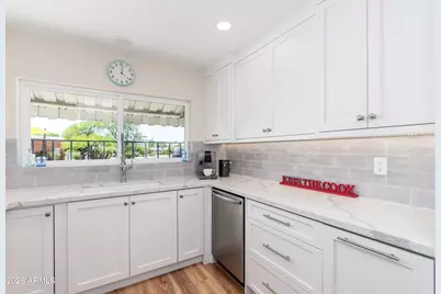 7732 E Coolidge Street, Scottsdale, AZ 85251 - Photo 15