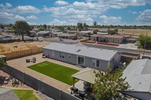 7022 W Karen Lee Ln, Peoria, AZ 85382 - Photo 5