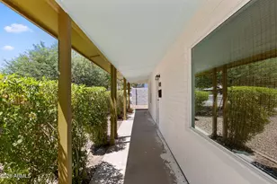 9031 N 2nd Dr, Phoenix, AZ 85021 - Photo 7