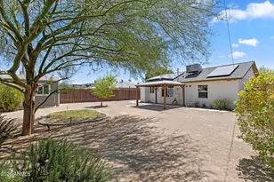 9031 N 2nd Dr, Phoenix, AZ 85021 - Photo 37