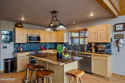2228 Eagle Lane, Overgaard, AZ 85933 - Photo 9
