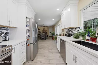 9714 W Brokenstone Drive, Sun City, AZ 85351 - Photo 13