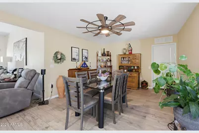9714 W Brokenstone Drive, Sun City, AZ 85351 - Photo 17