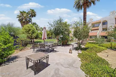 4330 N 5th Avenue #211, Phoenix, AZ 85013 - Photo 19
