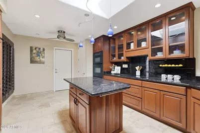 6710 N 79th Place, Scottsdale, AZ 85250 - Photo 11