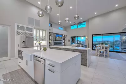12089 W Palo Brea Lane, Peoria, AZ 85383 - Photo 7