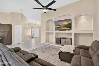 8756 W Lone Cactus Drive, Peoria, AZ 85382 - Photo 9
