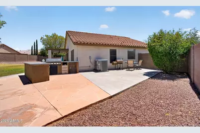8756 W Lone Cactus Drive, Peoria, AZ 85382 - Photo 5