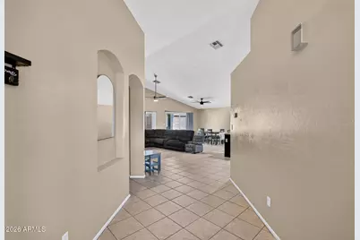 8756 W Lone Cactus Drive, Peoria, AZ 85382 - Photo 31