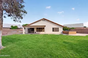 8756 W Lone Cactus Dr, Peoria, AZ 85382 - Photo 21