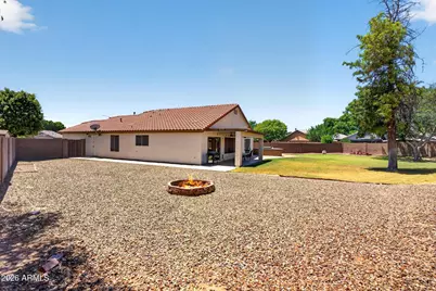 8756 W Lone Cactus Drive, Peoria, AZ 85382 - Photo 7