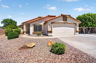 8756 W Lone Cactus Dr, Peoria, AZ 85382 - Photo 35