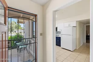 10207 W Snead Circle S, Sun City, AZ 85351 - Photo 11