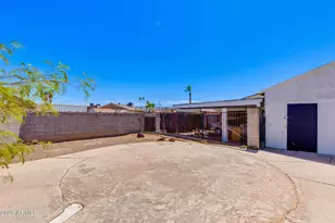 4641 E Roeser Rd, Phoenix, AZ 85040 - Photo 35