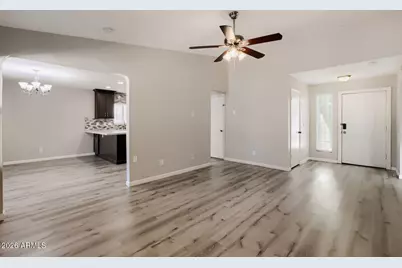 6808 S 41st Street, Phoenix, AZ 85042 - Photo 3