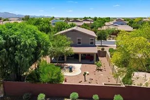27057 N 176th Dr, Surprise, AZ 85387 - Photo 9
