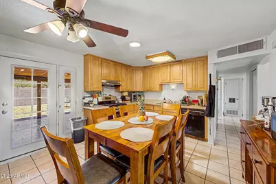 7420 E Taylor Street, Scottsdale, AZ 85257 - Photo 11