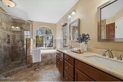 4346 W Misty Willow Lane, Glendale, AZ 85310 - Photo 7