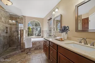 4346 W Misty Willow Ln, Glendale, AZ 85310 - Photo 7