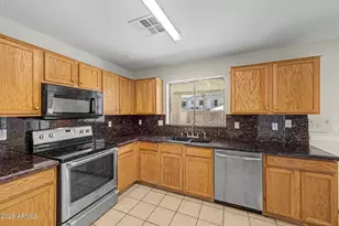 7309 W Crown King Rd, Phoenix, AZ 85043 - Photo 11