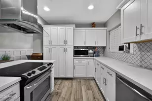 4329 E Hubbell St, Phoenix, AZ 85008 - Photo 11