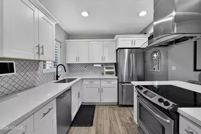 4329 E Hubbell Street, Phoenix, AZ 85008 - Photo 11