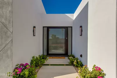 8402 E Heatherbrae Drive, Scottsdale, AZ 85251 - Photo 9