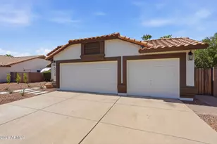 5729 E Gelding Dr, Scottsdale, AZ 85254 - Photo 15