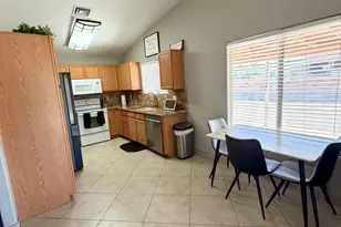 1632 S Stetson Ct, Apache Junction, AZ 85119 - Photo 13