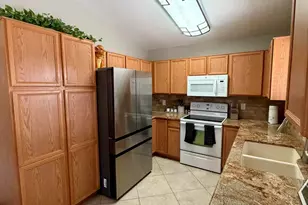 1632 S Stetson Ct, Apache Junction, AZ 85119 - Photo 9