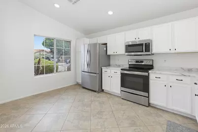 10511 W Reade Avenue, Glendale, AZ 85307 - Photo 15