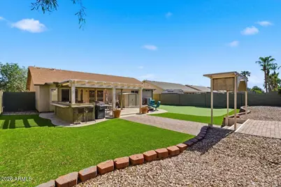 934 W Mesquite Avenue, Apache Junction, AZ 85120 - Photo 27