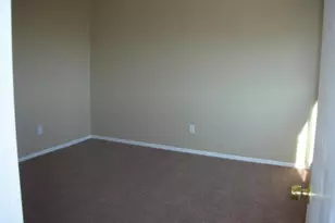 5725 S 32nd Ln, Phoenix, AZ 85041 - Photo 7