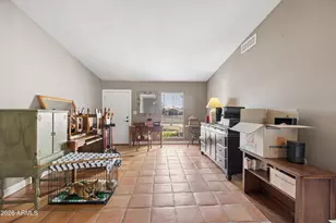 4921 E Winchcomb Dr, Scottsdale, AZ 85254 - Photo 5