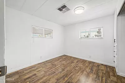 7300 N 51st Avenue #F177, Glendale, AZ 85301 - Photo 11
