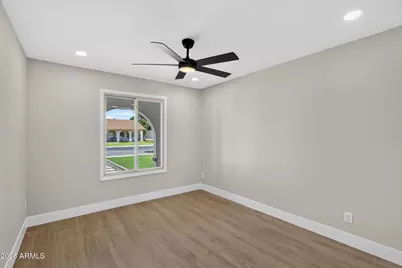 2046 E Harvard Drive, Tempe, AZ 85283 - Photo 19