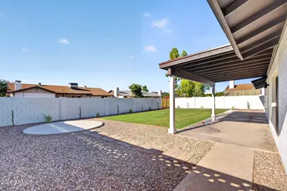 2046 E Harvard Drive, Tempe, AZ 85283 - Photo 21