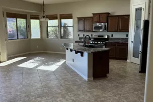 18391 W Verdin Rd, Goodyear, AZ 85338 - Photo 5