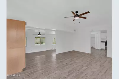 10530 W Calle Del Sol --, Phoenix, AZ 85037 - Photo 7