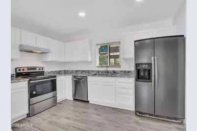 10530 W Calle Del Sol --, Phoenix, AZ 85037 - Photo 21