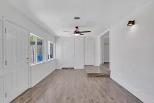 10530 W Calle del Sol, Phoenix, AZ 85037 - Photo 15