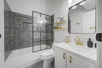 2019 W Lemon Tree Place #1121, Chandler, AZ 85224 - Photo 17