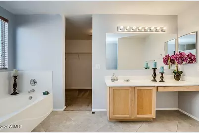 3116 W Pleasant Lane, Phoenix, AZ 85041 - Photo 9