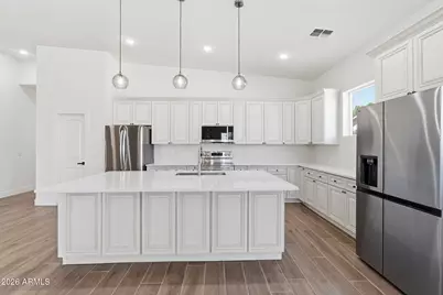 812 E Desert Drive S #96, Phoenix, AZ 85042 - Photo 21