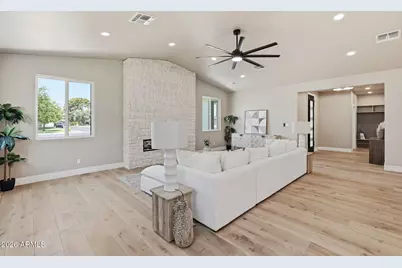 7827 N 3rd Street, Phoenix, AZ 85020 - Photo 9