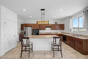 12631 W Midway Ave, Glendale, AZ 85307 - Photo 9
