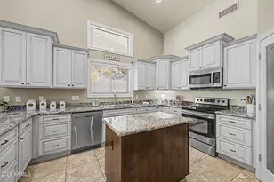 18415 N 13th Pl, Phoenix, AZ 85022 - Photo 13